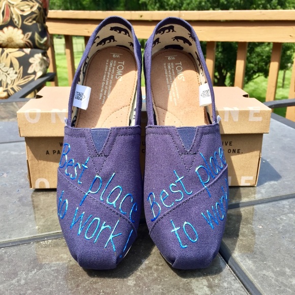 Your Part-Time Controller custom hand painted TOMS - Picture 4 of 4